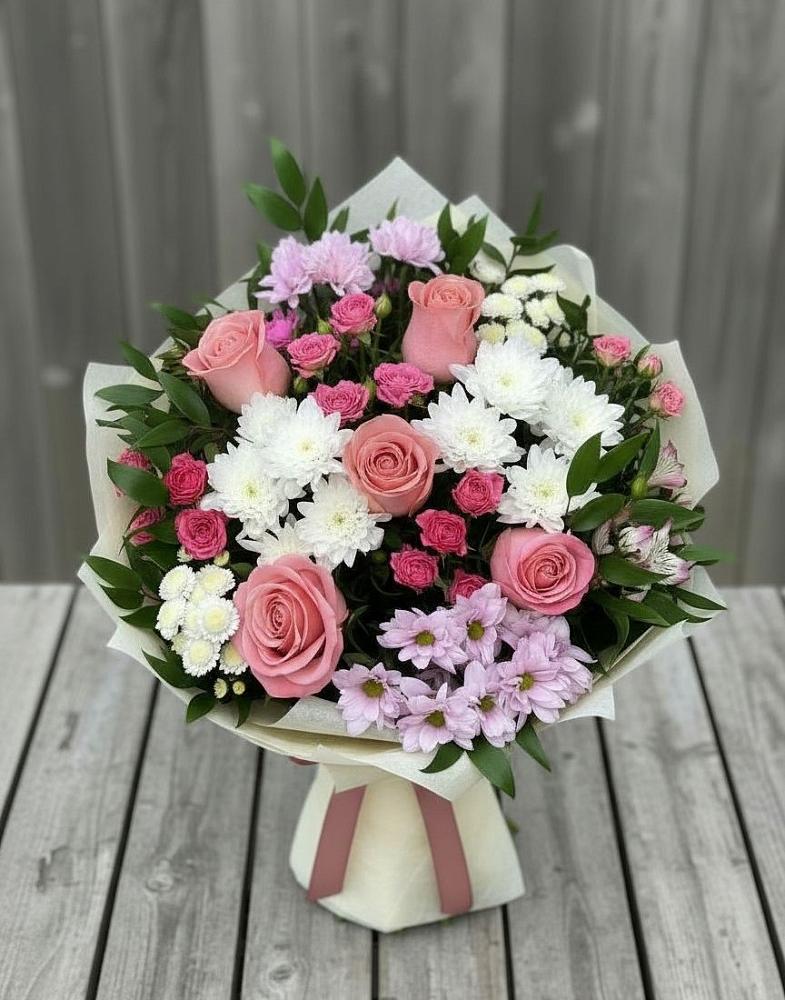 Букет цветов из: Альстромерии, Гвоздики, Розы и Хризантемы в Бояркино