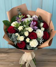 Букет цветов из:  Розы и Альстромерии в Бояркино