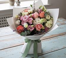 Букет цветов из:  Розы, Лизиантусы и Гвоздики в Бояркино