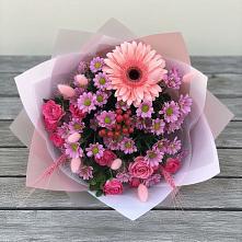 Букет цветов из:  Розы, Герберы и Хризантемы в Бояркино