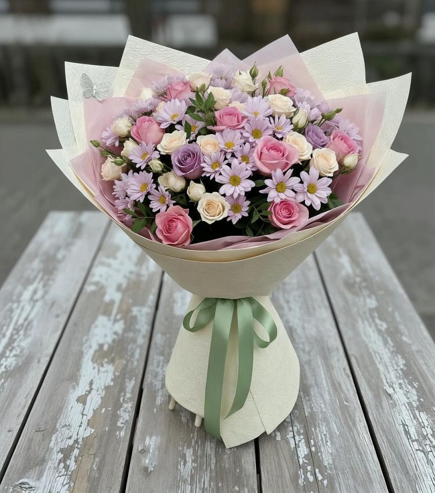 Букет цветов из: Розы и Хризантемы в Бояркино